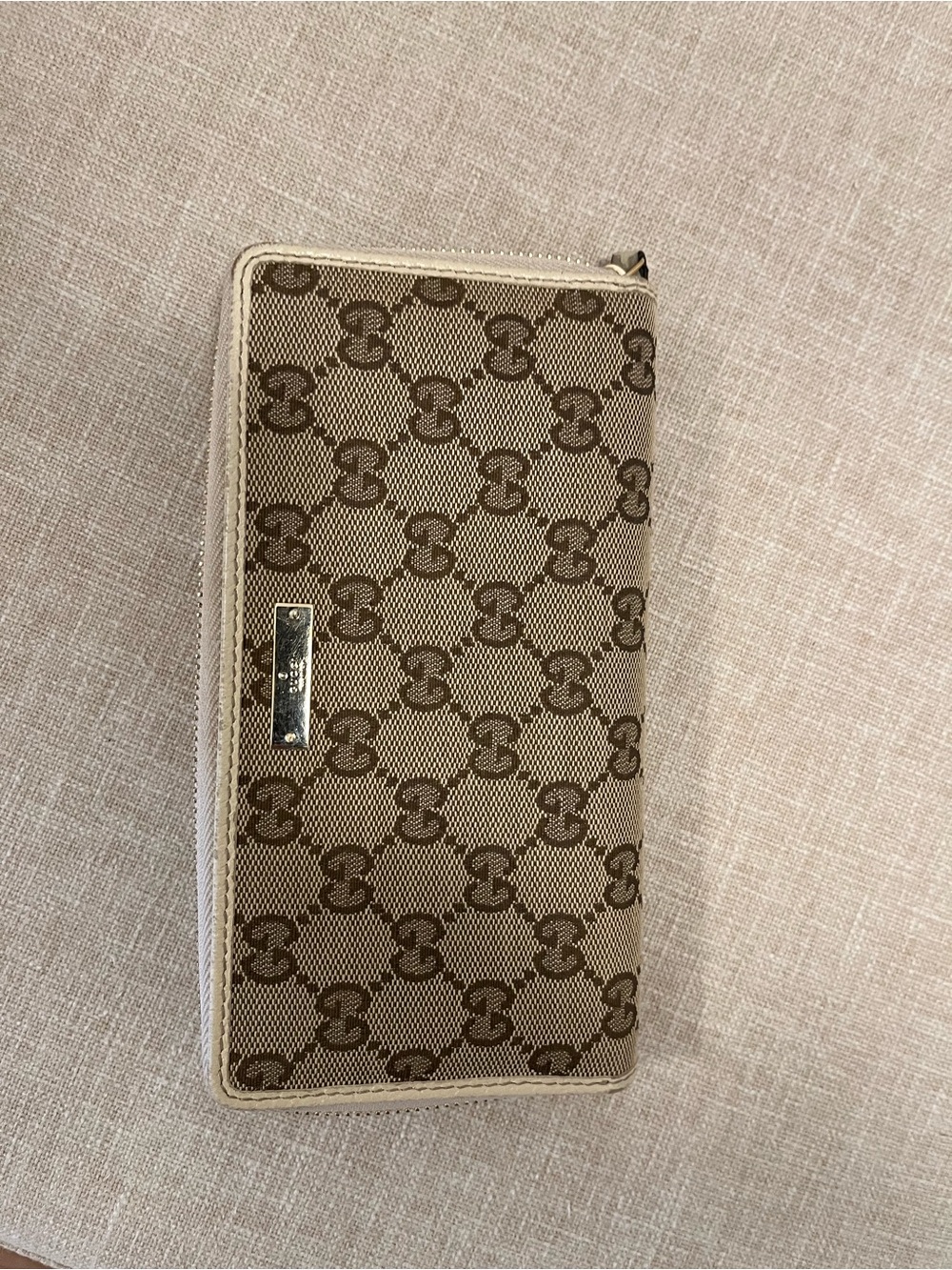 Gucci Beige & Brown Monogram Zip Wallet